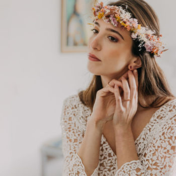 Couronne de fleurs séchées pour cheveux
