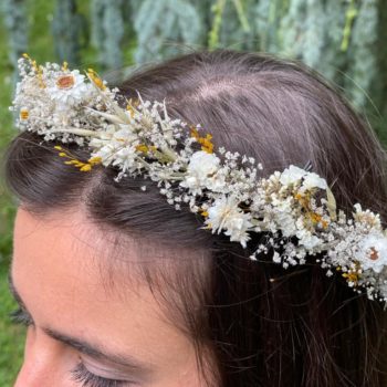 Couronne de fleurs séchées pour cheveux